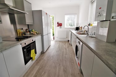6 bed house, Fairfield Road, Jesmond, Newcastle, NE23BY - Image 1